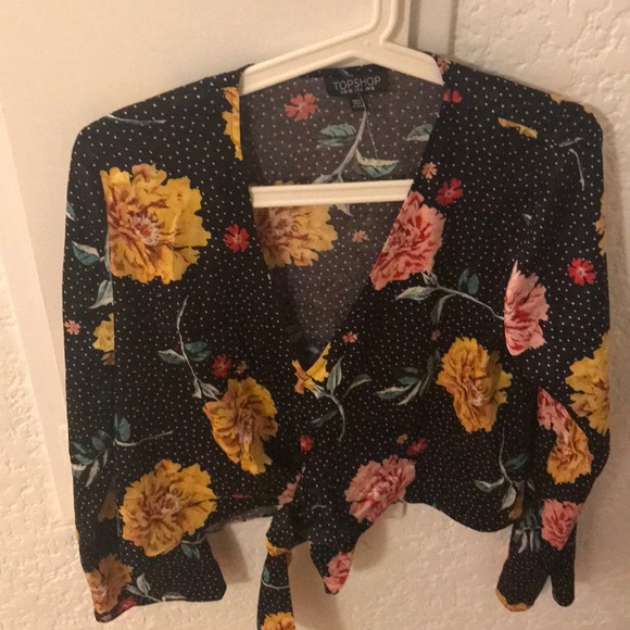 🔥 3 for $30 🔥 floral Topshop shirt - Picture 4 of 4